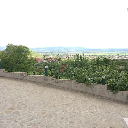 Oreghegy Wellness Panzio Es Turistaszallo * Sümeg