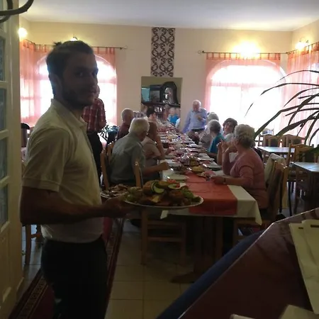 Oreghegy Wellness Panzio Es Turistaszallo Sümeg